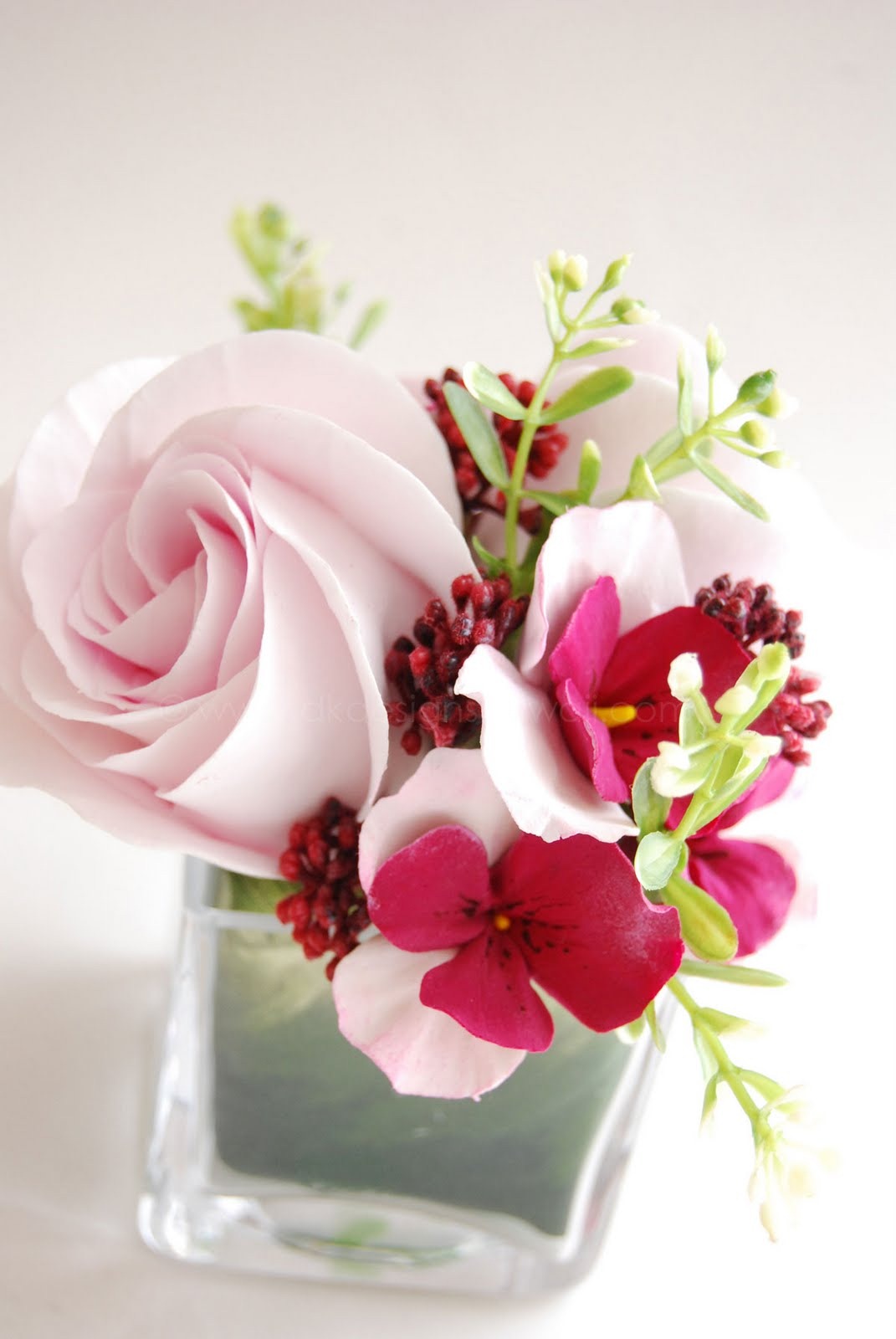 How to Pick the Right Valentine's Day Flowers - Elaine's Florist &amp; Gift